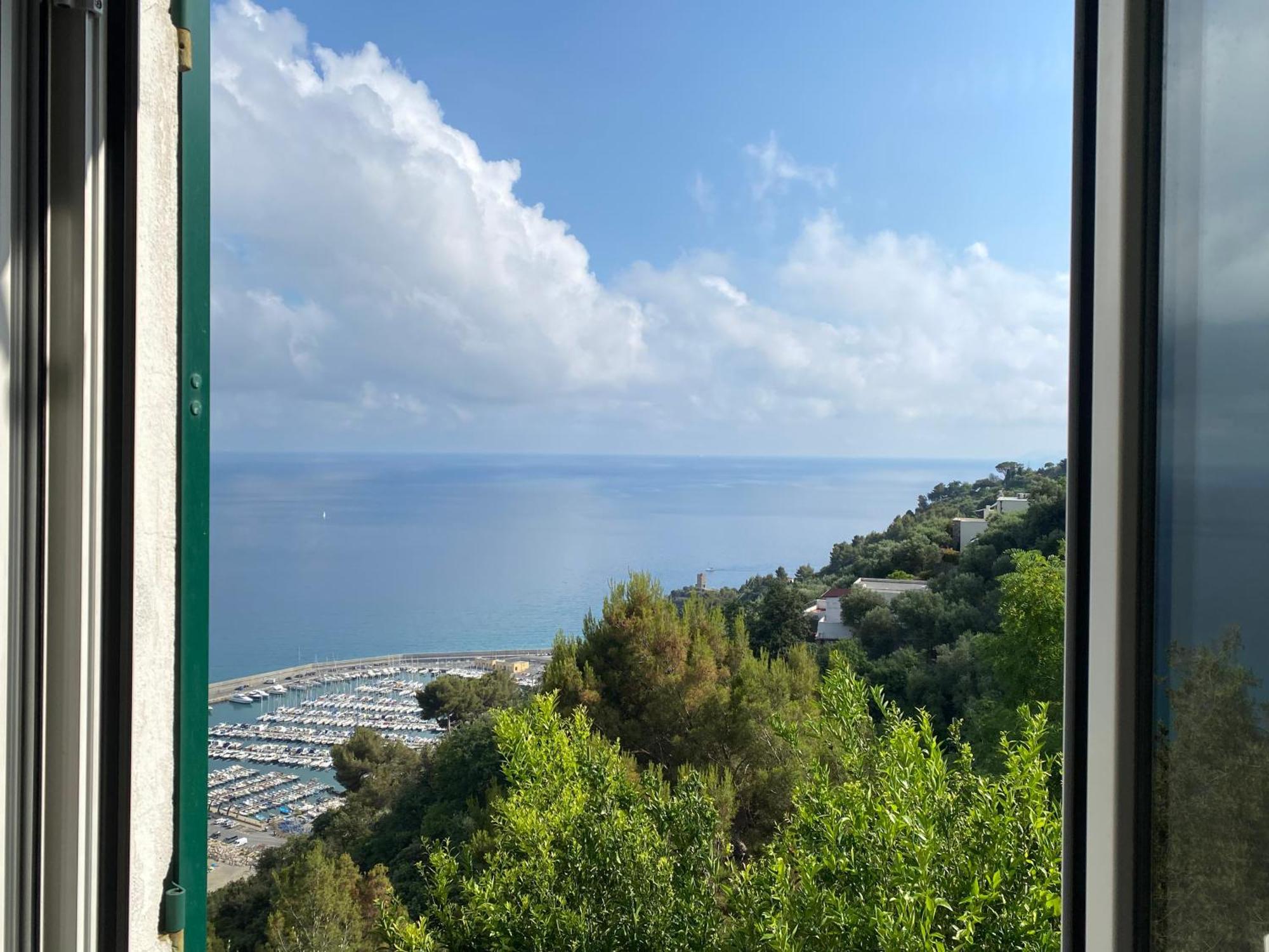 “Da Senso” Relax Nel Verde Vista Mare Finale Ligure Εξωτερικό φωτογραφία