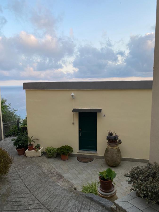 “Da Senso” Relax Nel Verde Vista Mare Finale Ligure Εξωτερικό φωτογραφία